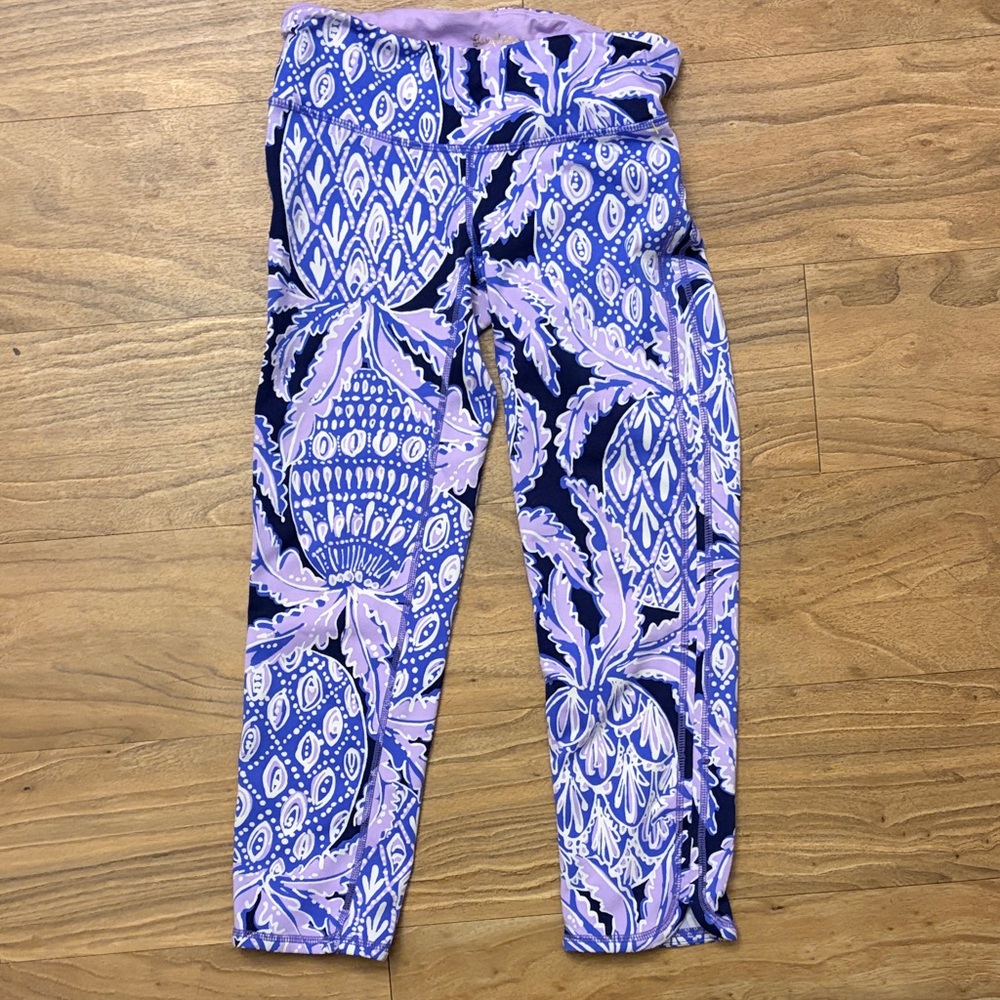 Lilly Pulitzer Women’s Cropped Luxletic Leggings Size XS with Pocket